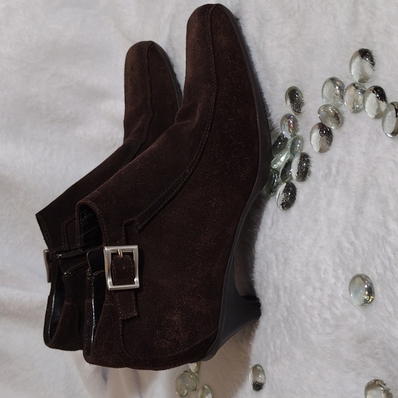 EUC PRADA Brown Suede Ankle  Booties - Picture 10 of 14
